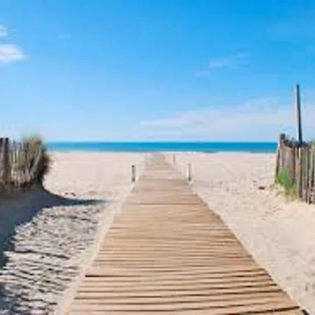 Le Paradis Bleue דירה