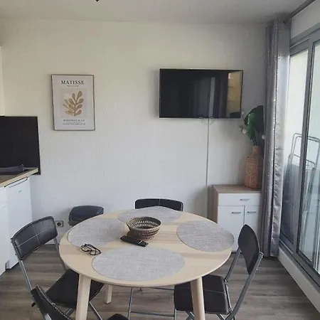 4 Pers Avec Piscine & Parking ,acces Direct La Grande Motte